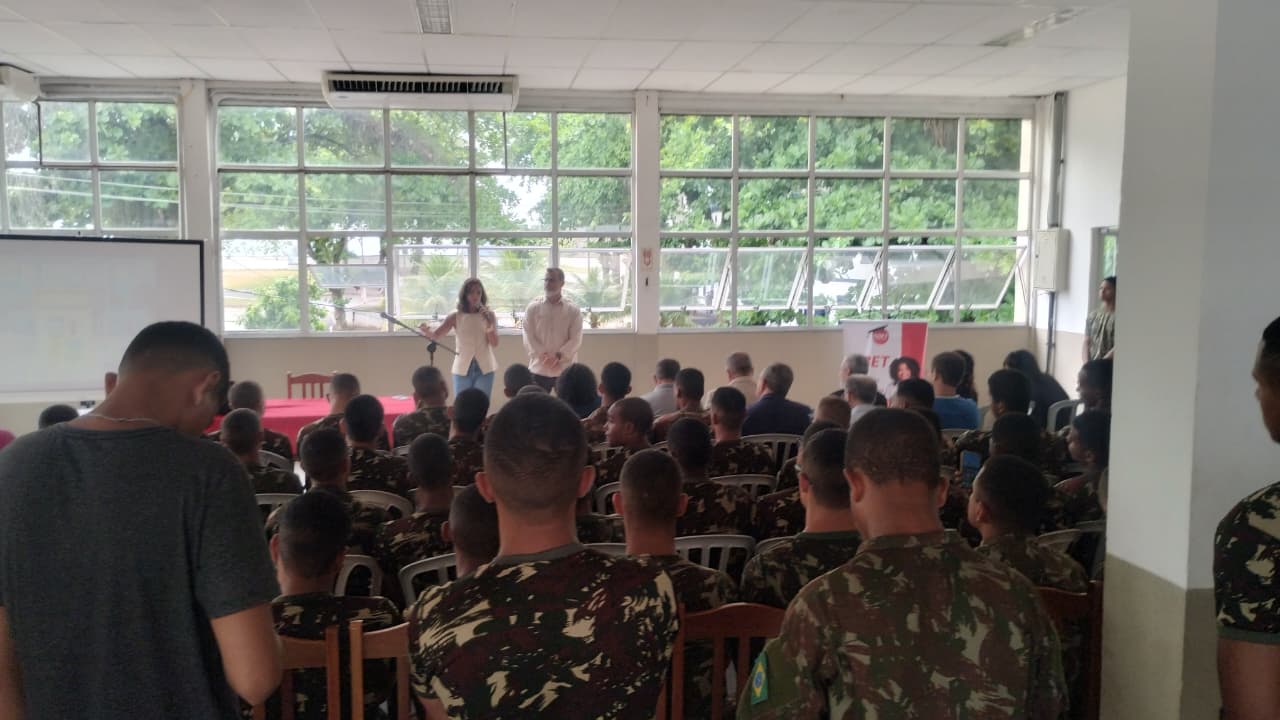 Feira de oportunidades 3