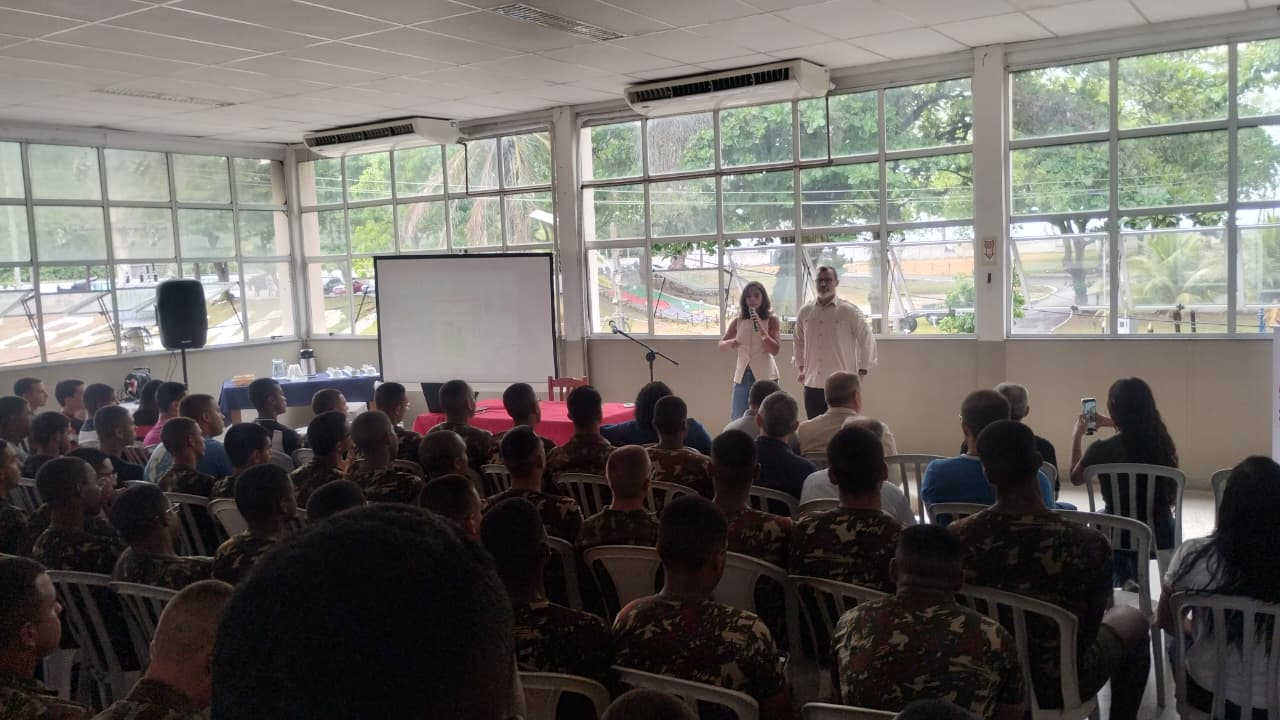 Feira de oportunidades 4